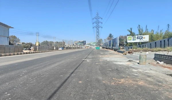 Nambiar District 25 towards Muthanallur Cross