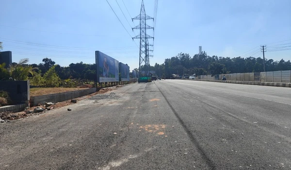 Nambiar District 25 approach from Chandapura